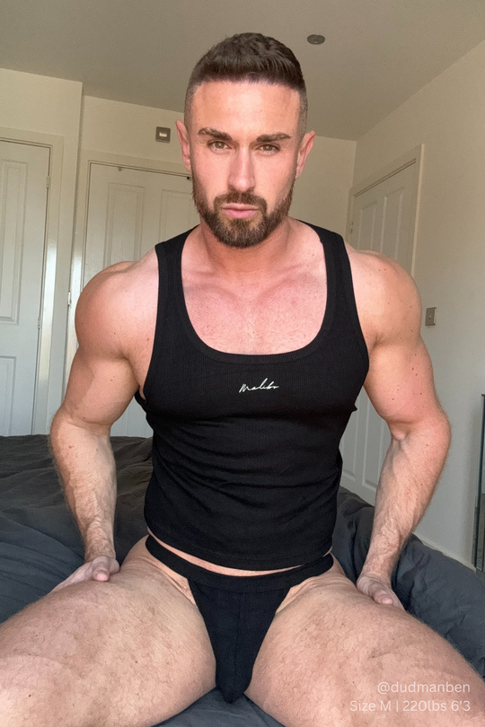 Top corto Dreamy Muscle Fit de canalé - Negro medianoche