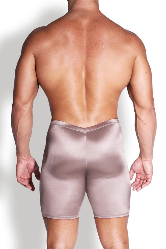 Pantalones cortos ciclistas Lustrous Scrunch-Butt de 16,5 cm - Cosmic Latte