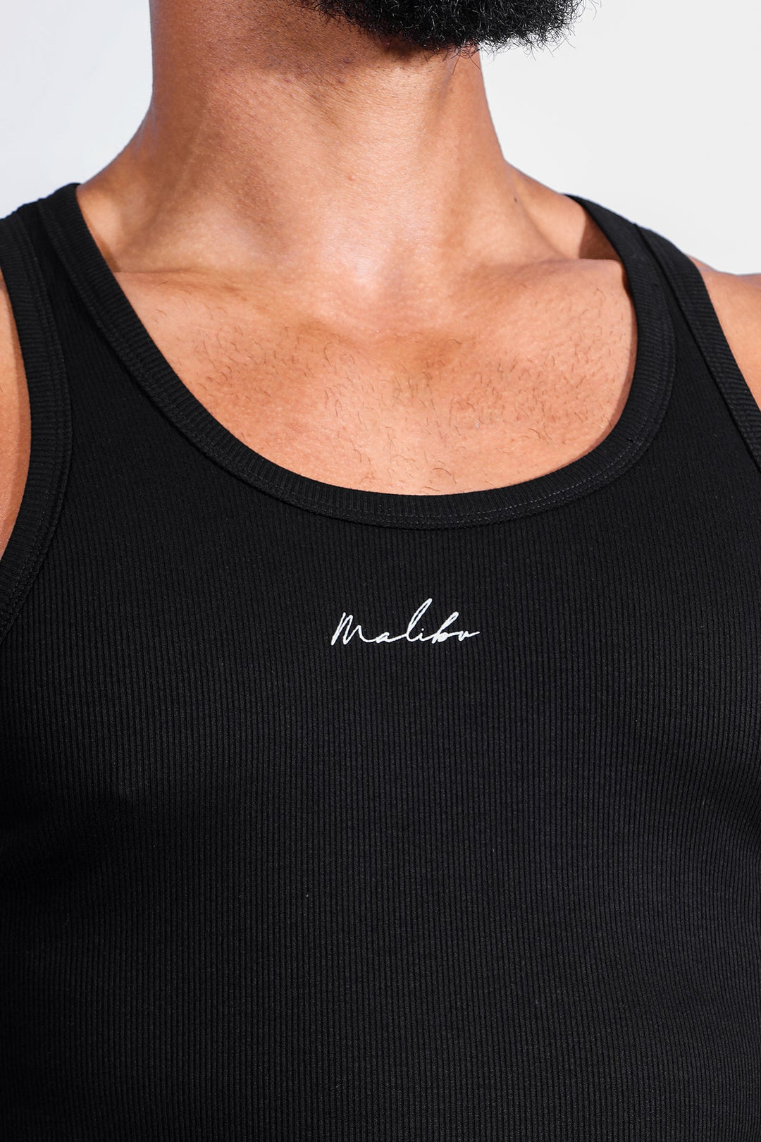 Top corto Dreamy Muscle Fit de canalé - Negro medianoche
