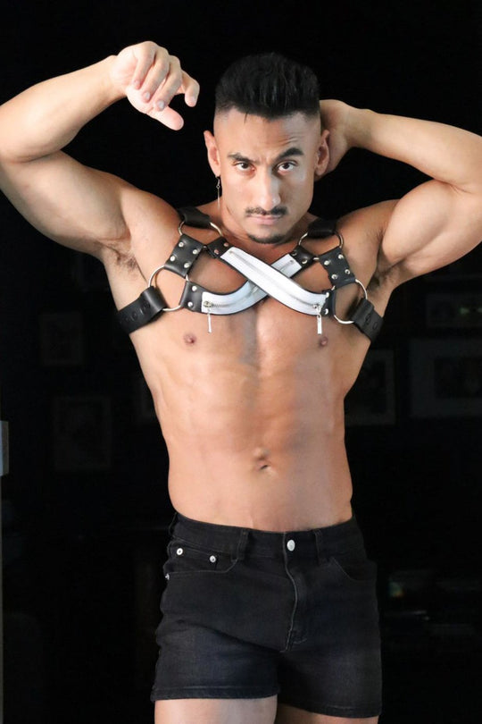 X-Marks-the-Spot Vegan Leather Zip Harness - White & Black